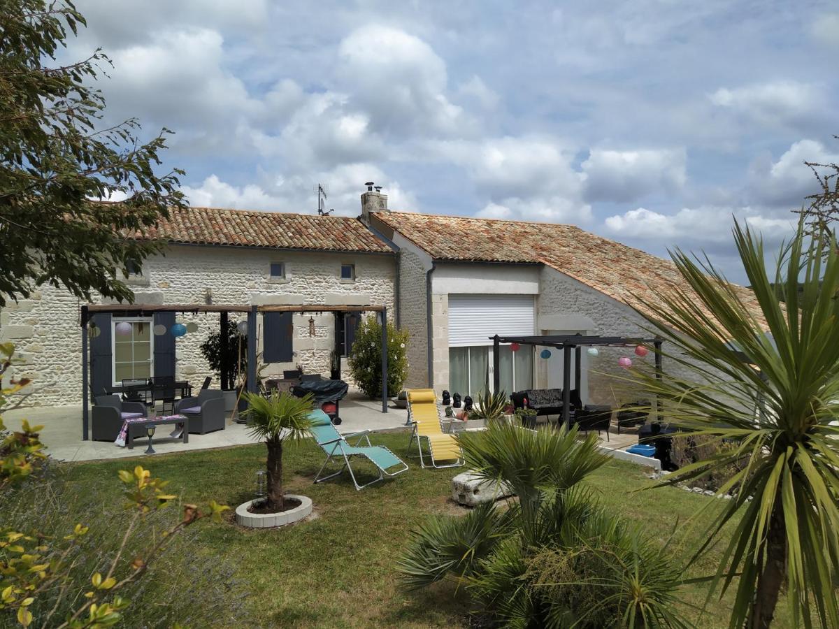 B&B Bel Agave Saint-Georges-des-Agoûts Εξωτερικό φωτογραφία